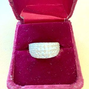 Pave diamond cocktail ring